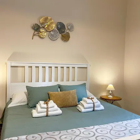 La Torre Saracena - With Services & Free Parking Palmi