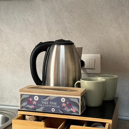 La Torre Saracena - With Services & Free Parking Apartmán *