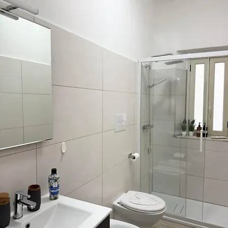 La Torre Saracena - With Services & Free Parking Palmi